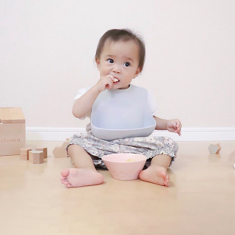 0-3 lat śliniak dla niemowląt  – Silicone Baby Bibs recenzja i cena