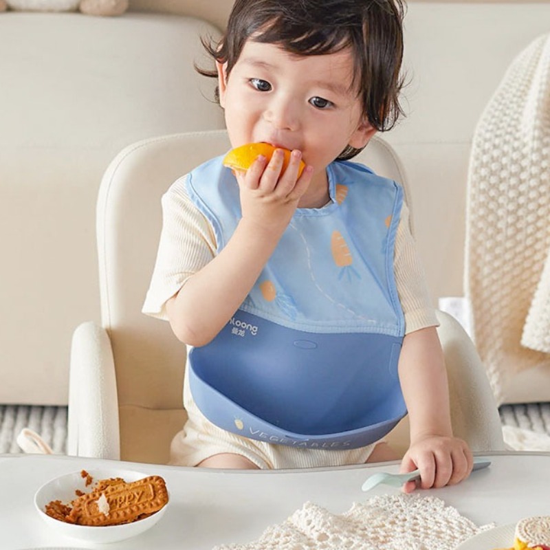Śliniaki dziecięce wodoodporne – Silicone Baby Bibs recenzja i cena