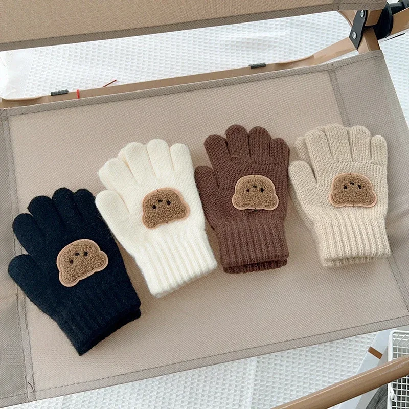 Rękawiczki dziecięce z motywem – Teething Mitten Baby recenzja i cena
